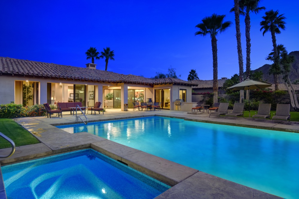 001POOL AND SPA TO HOUSE AND MOUNTAINS NIGHT