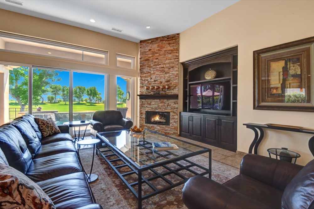 001LIVING ROOM TO FIREPLACE ANGLED